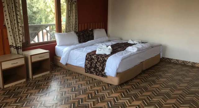 Sauraha Holiday Home