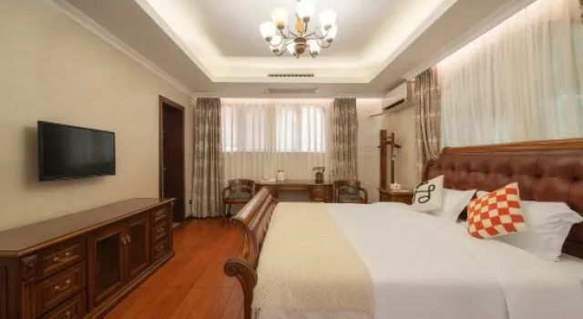 Семейный люкс с 2 комнатами Xiamen Gulangyu Longshan Villa Cafe Hostel