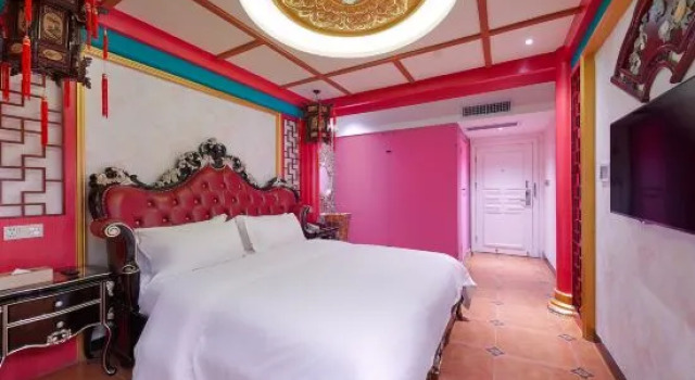 Yishanggong Art Themed Hotel (Guangzhou Jiangnanxi Metro Station)