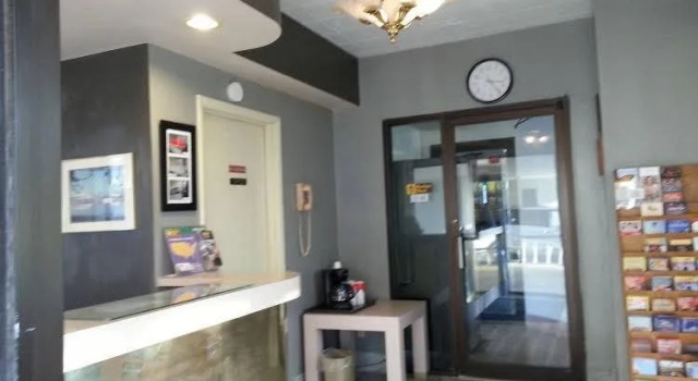 Budget Host Town Center Motel, Rezerwuj Mini-hotel Hotele SPA w Cincinnati, SPA