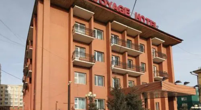 Voyage Hotel