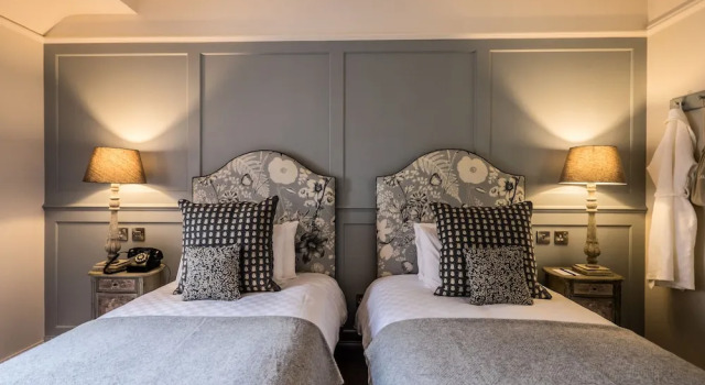 Двухместный номер Classic Coach & Horses Hotel