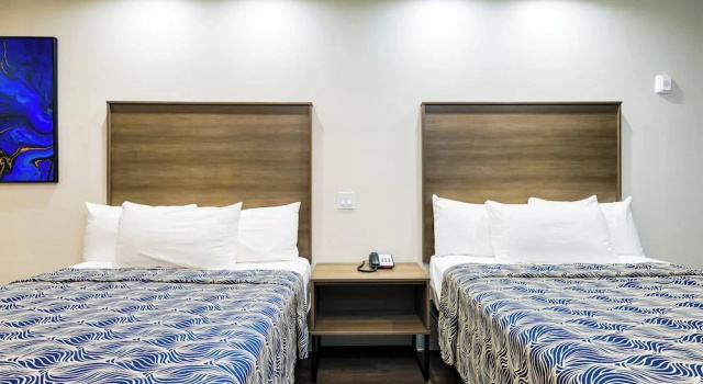 Номер Deluxe Palace Inn Blue Edgebrook