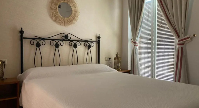 Двухместный номер Standard с балконом Hostal San Juan