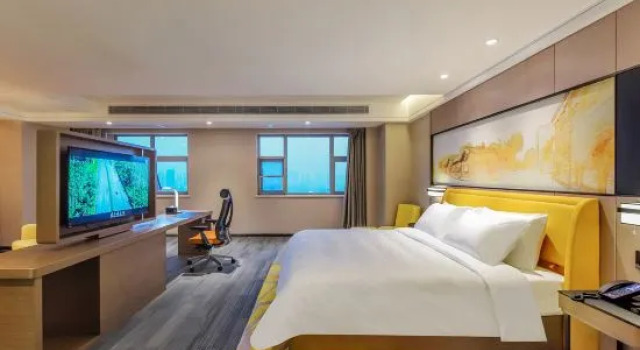 Люкс Ramada Wuhan Jiang'An