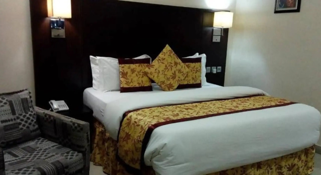 Green Point Hotel, Rezerwuj Hotel Ikeja Lagos