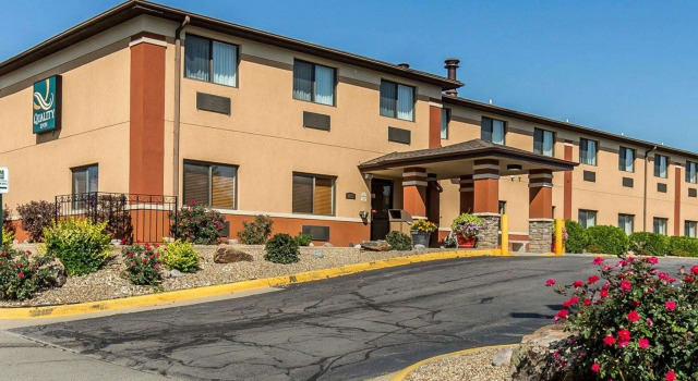 Quality Inn at Collins Road - Cedar Rapids, 预订 酒店 锡达拉皮兹 爱荷华州