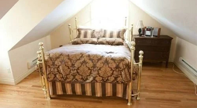 Mill Creek Manor B & B