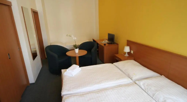 Standard Dreier Zimmer Hotel Meritum