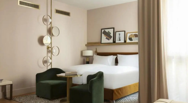 Номер Executive Les Jardins du Faubourg Hotel & Spa by Shiseido