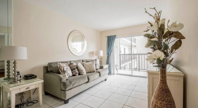 Le Cartier 325 - Condo 4 People, Sunny Isles, Varaa Hotelli Hotellit Miami Beach uima-altaalla, Uima-allas