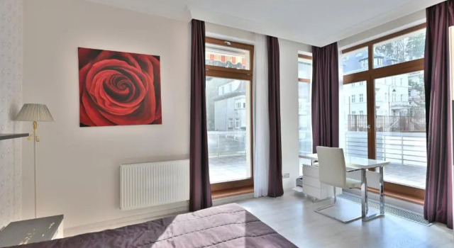 Křižíkova 4, Boek Hotel Hotels in Karlsbad met parkeren, Parkeren