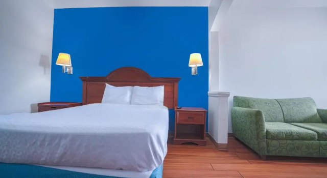 Номер Standard Island Inn By OYO Galveston Beach, TX