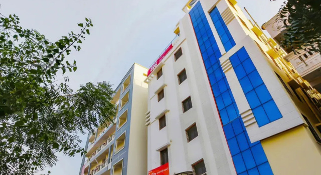 Nine Star Hotel, Rezerwuj Hotel Shamshabad 