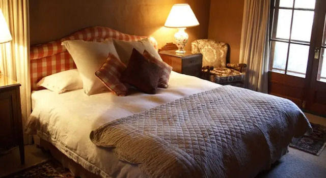 Коттедж Luxury с 4 комнатами Wildwood Guesthouse