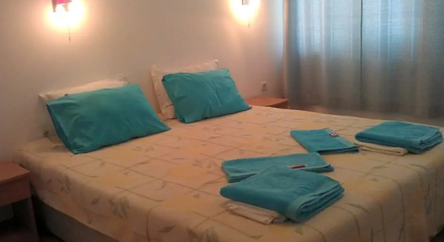 Апартаменты Hotel Lozite