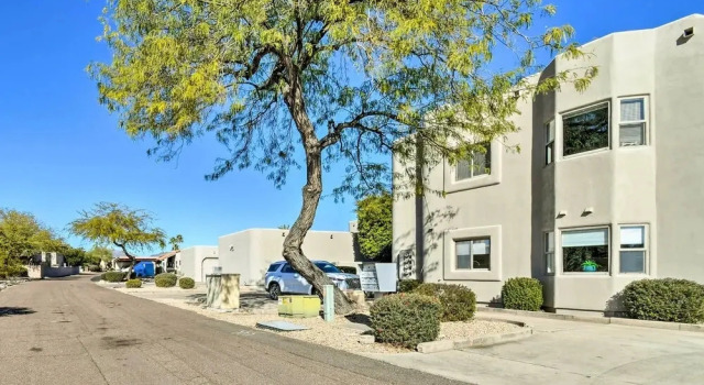 Pool Access: Mountain-view Condo in Fountain Hills, Book Lejlighed Fountain Hills 