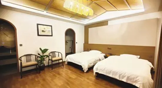 Люкс Deluxe Guyun Jinju Homestay