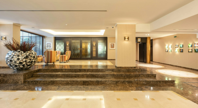 Hyllit Hotel