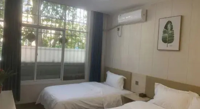 Люкс Deluxe Tanghe Xiangshan Homestay