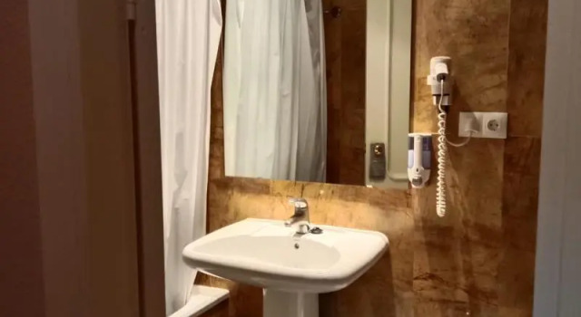 Одноместный номер Standard Hotel Trafalgar