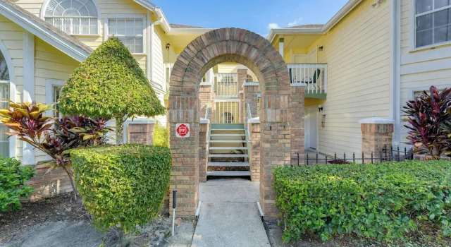 8 Mi to Disney: Resort-style Condo w/ Pool Access