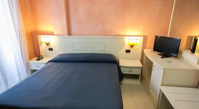 Одноместный номер Standard с балконом и с видом на море Kalos Hotel