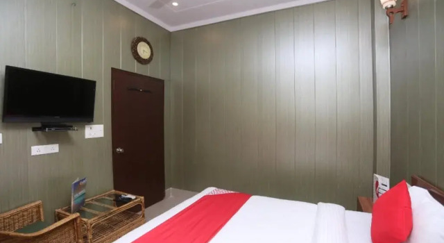 Hotel Saptrishi by OYO Rooms, Rezervovat Hotel Rišikéš Uttarakhand
