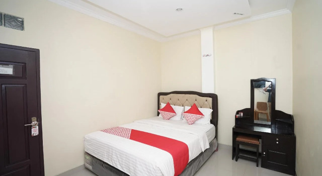 OYO 184 Grand Putri Sriwijaya, Rezerwuj Hotel Palembang Sumatra