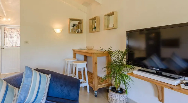 San Lameer Villa Rentals 2518