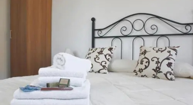 Pensión Algarrobeña, Prenota Hotel Algarrobo-Costa Axarquía