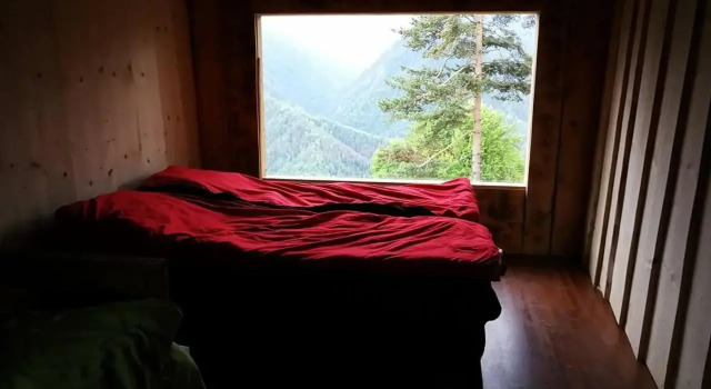 Heshkili huts Svaneti, Rezerwuj Hotel Mestia Samegrelo Zveno-Svaneti
