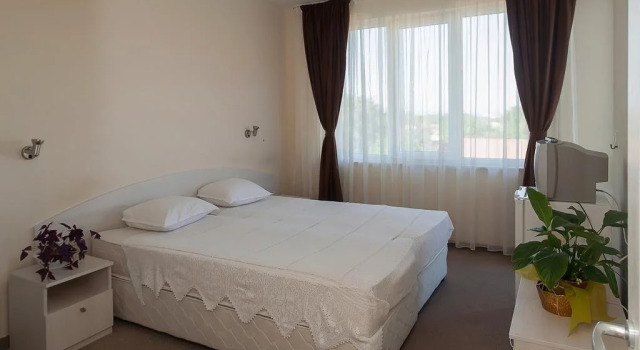 Complex Pika, Varaa Hotelli Hotellit Varna region uima-altaalla, Uima-allas