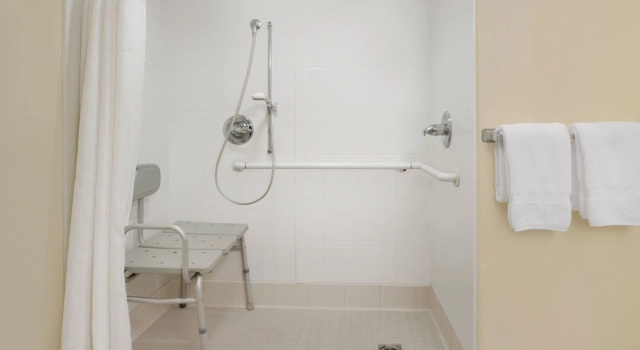 Трёхместная студия Residence Inn by Marriott Bakersfield West