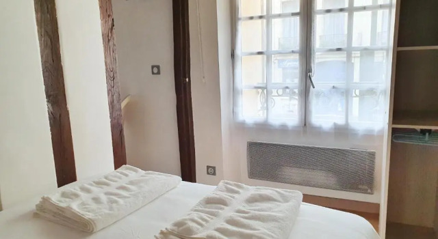 EXIGEHOME-Studio Cosy à 2 pas du Chateau de Versailles, Book Apartment Versailles 