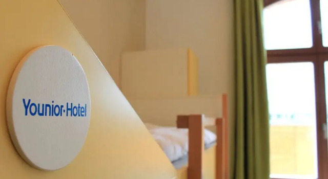 Younior Hotel Stralsund, Забронировать Отель Отели Штральзунда с парковкой, рядом с Купеческий дом, Парковка