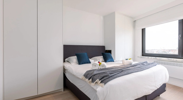 Renovated Apartment With sea View and Parking