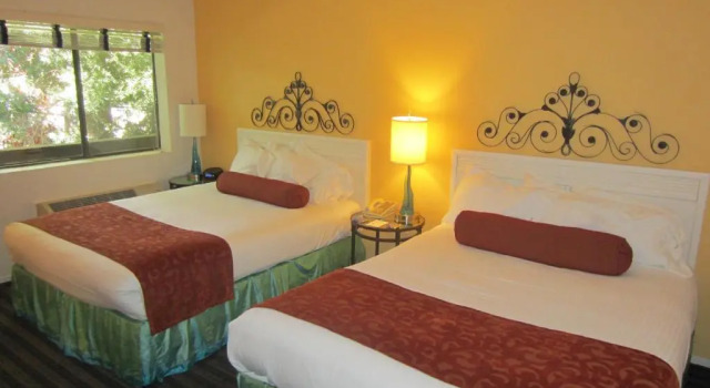 Четырёхместный номер Standard Hotel Zico, BW Signature Collection