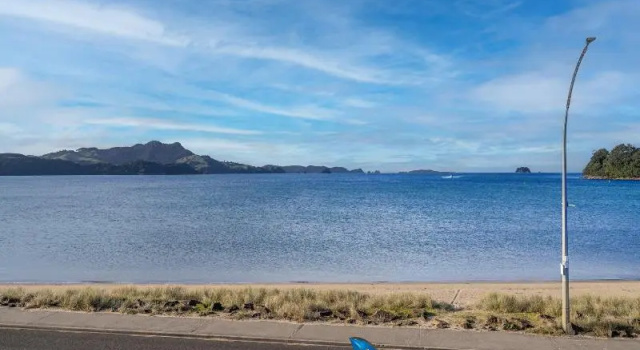 Двухместный люкс с видом на море Waterfront Apartments Whitianga