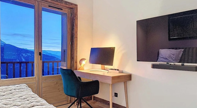 Luxury Alpine Chalet in La Rosiere for 12 Guests, Prenota Chalet Ville a Montvalezan, Villa