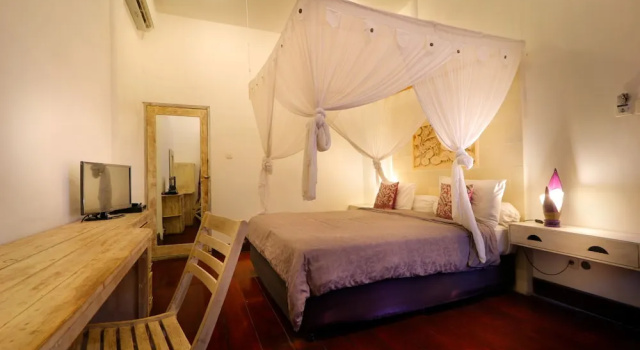 Люкс с 2 комнатами с балконом Pearl Boutique Hotel-Tranquility for Adults