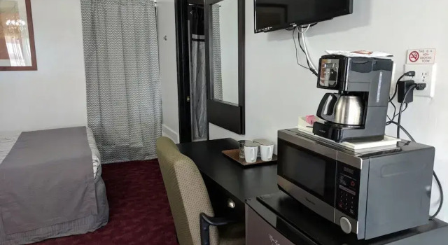 Номер Economy Skyview Motel - Prairie du Sac