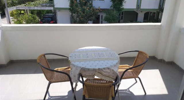 Студия с балконом Mirko Apartments Budva
