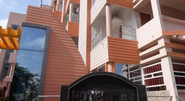Hotel Raj, Book Hotel Hotels in Puri with Parking, Parking