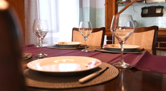 Апартаменты с 3 комнатами Apartmani Erna