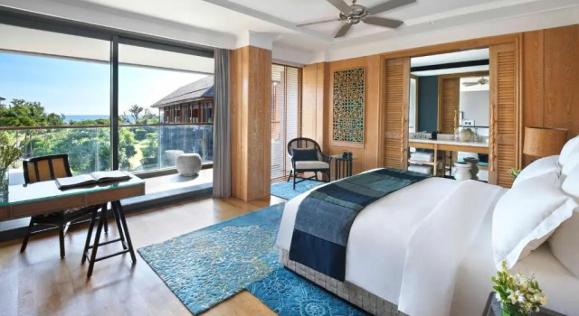 Двухместный люкс с частичным видом на океан Hotel Indigo Bali Seminyak Beach by IHG