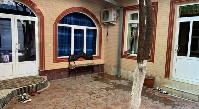 Standard Single quarto Muharram Homestay in the neighborhood of the Registan Square, 家族 ゲストハウス