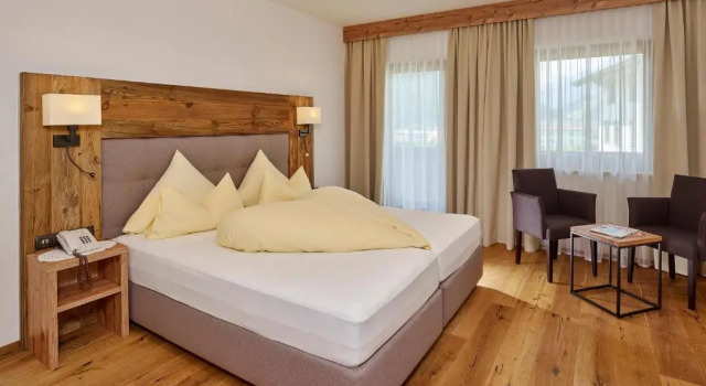 Hotel Sonnhof, Rezervovat Hotel Hotely v Tyrolsko se snídaní, Snídaně