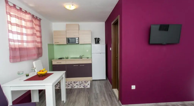 Студия с видом на море Apartments Tomaš