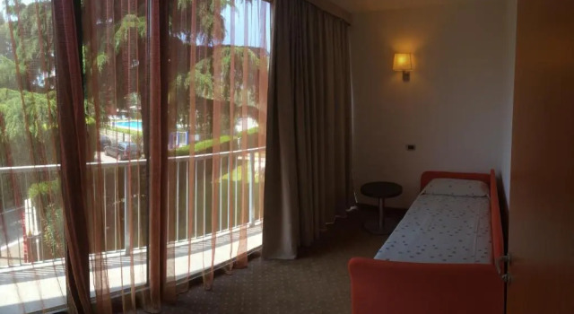 Семейный номер Standard с балконом Hotel Villa Rosa